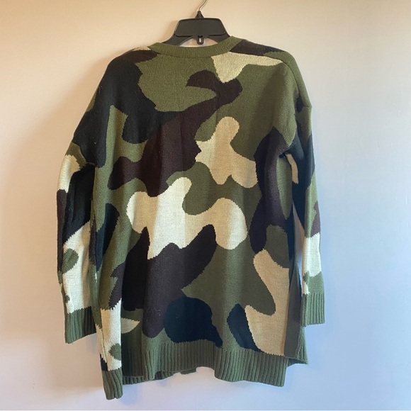 Workshop Republic Clothing Green and Black Camouflage Cardigan‎ - Picture 4 of 4